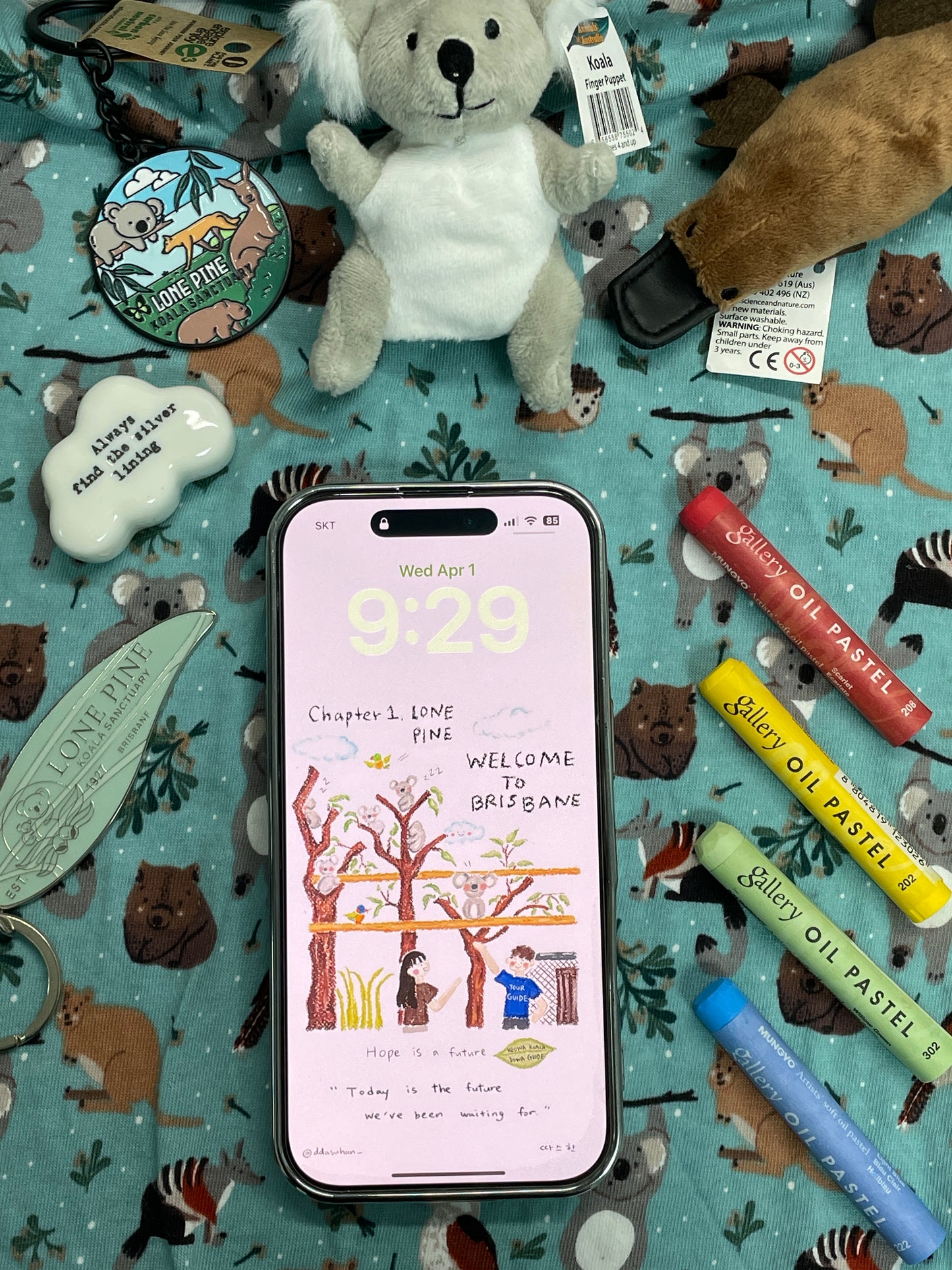 Lone Pine eBook Chapter 1: Welcome to Brisbane Keowa Koala Dowa Guide with iPhone cover wallpaper