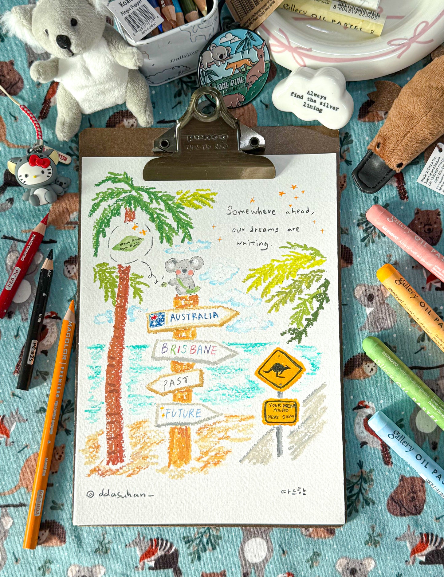 FREE GIFT AUSTRALIAN LEATHER & SOUVENIRS Keowa Koala Let's go to Brisbane iPhone wallpaper